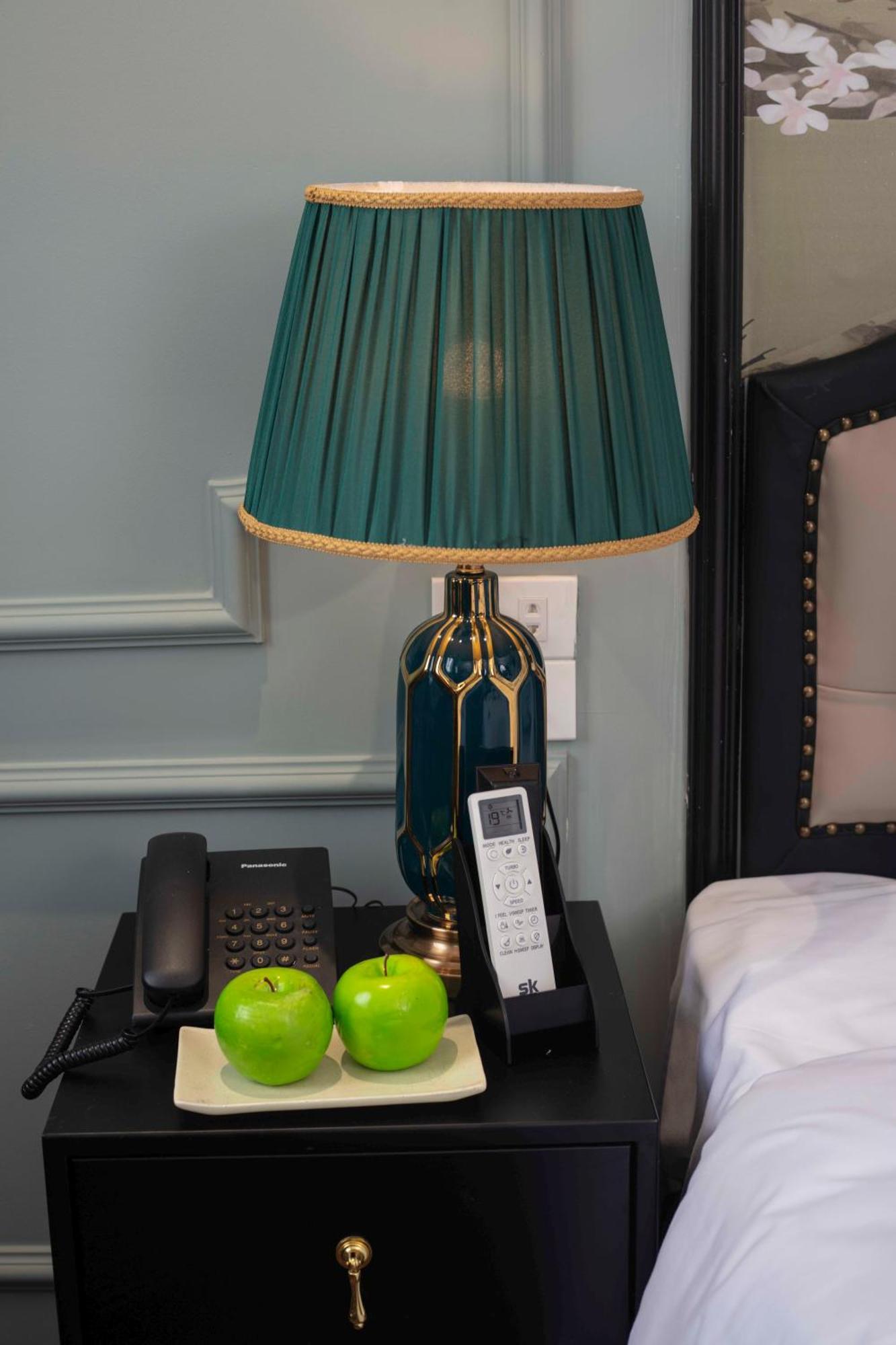 Madelise Amica Hotel And Travel Ανόι Εξωτερικό φωτογραφία